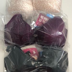 NWT Maidenform Push-Up Bra - Set of 3